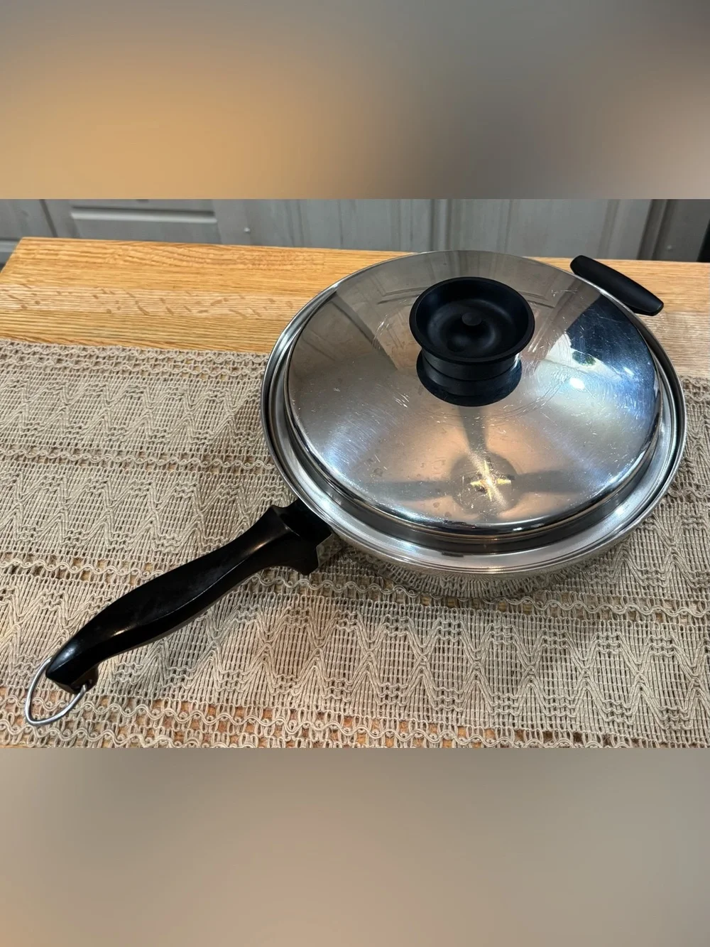 EUC Chef’s Ware by Townecraft 2 quart, 12” skillet WITH lid